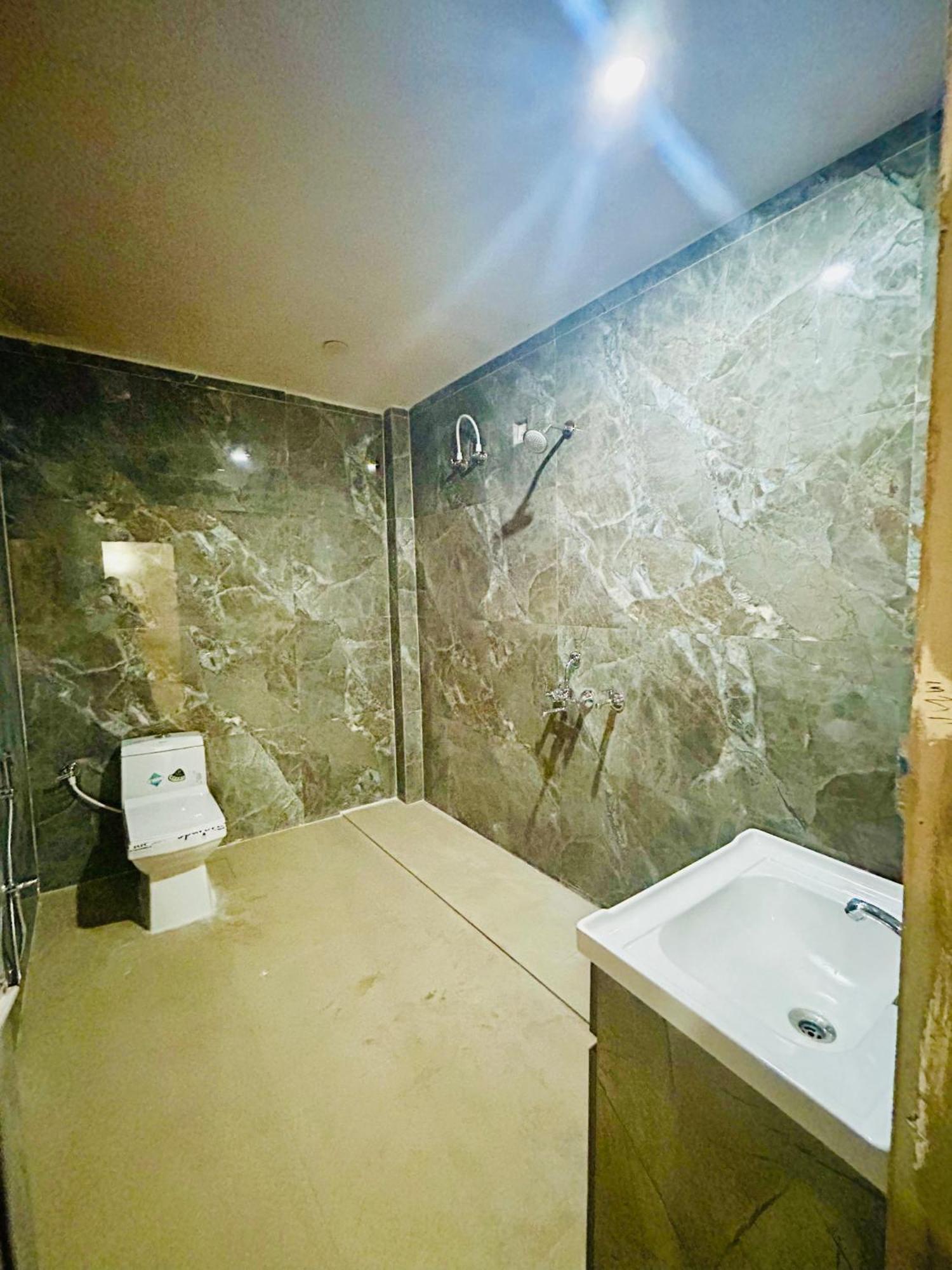 Sainik Guest House 500Mtr From Medanta Hospital 러크나우 외부 사진