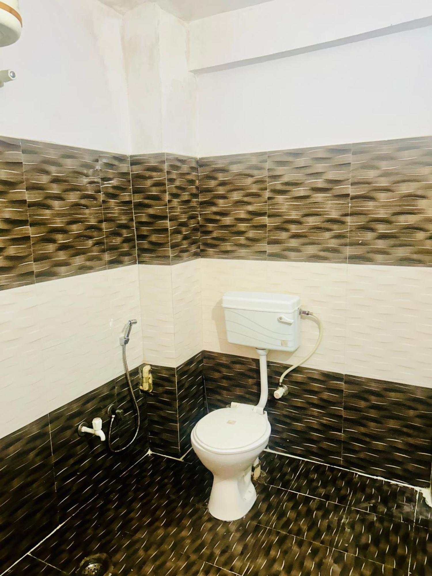 Sainik Guest House 500Mtr From Medanta Hospital 러크나우 외부 사진